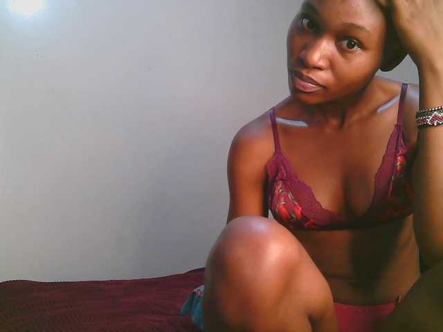 cute-tasha live cam on BongaCams