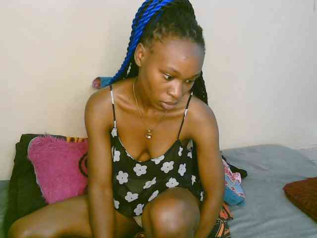 cute-tasha webcam