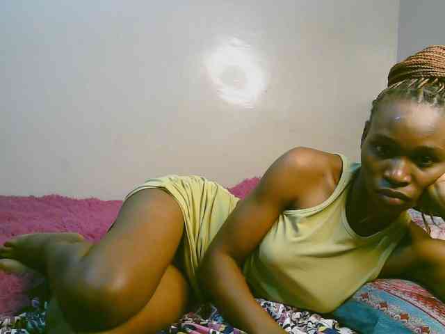 cute-tasha webcam