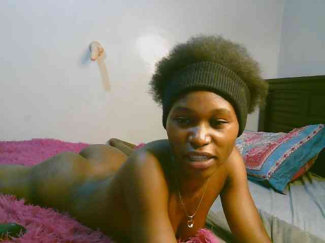 cute-tasha webcam