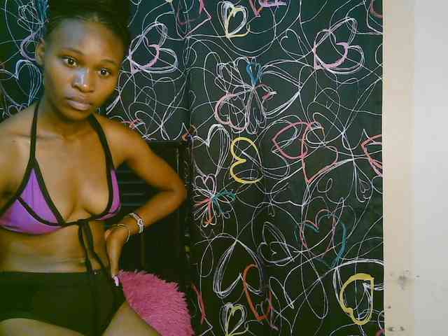 cute-tasha webcam