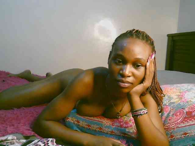 cute-tasha webcam