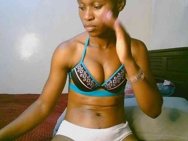 cute-tasha webcam