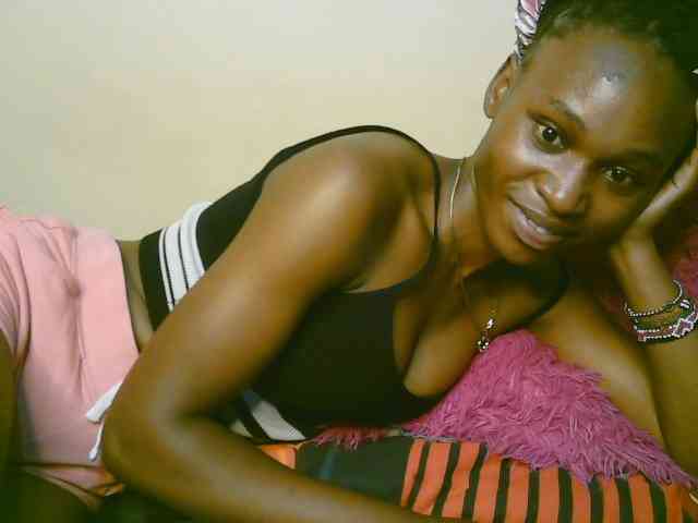 cute-tasha webcam