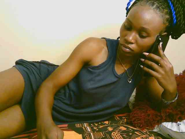 cute-tasha webcam