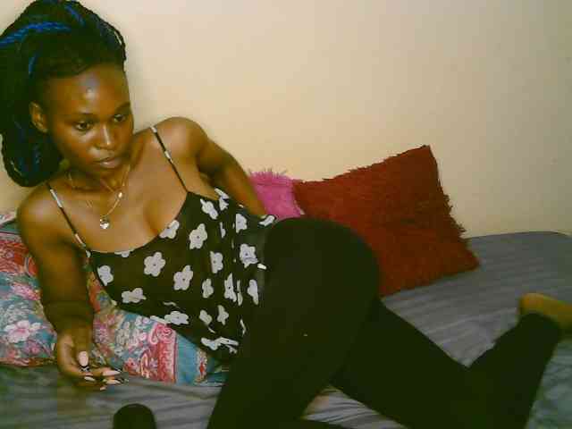 cute-tasha webcam