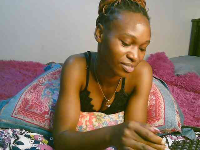 cute-tasha webcam