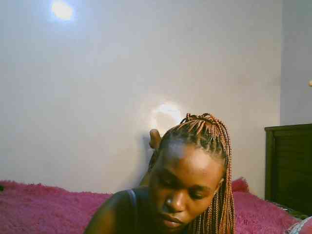 cute-tasha webcam