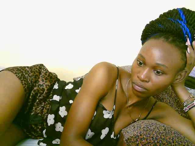 cute-tasha webcam