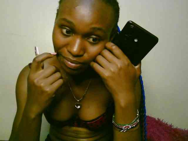 cute-tasha webcam