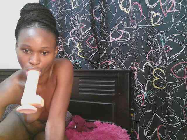 cute-tasha webcam