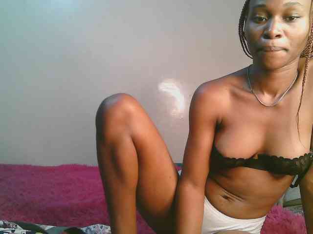 cute-tasha webcam