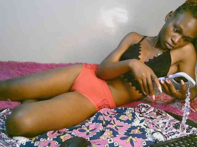 cute-tasha webcam