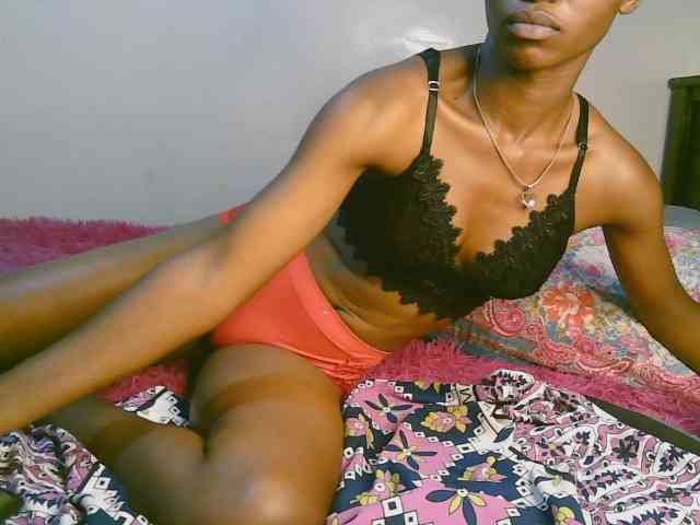 cute-tasha webcam