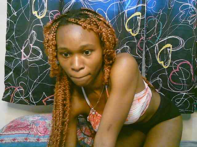 cute-tasha webcam