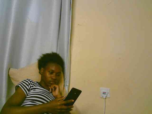 cute-tasha webcam