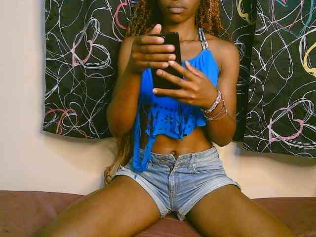 cute-tasha webcam