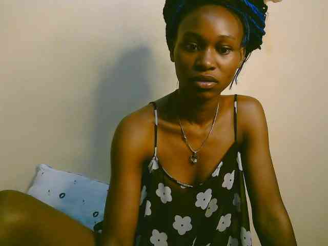 cute-tasha webcam