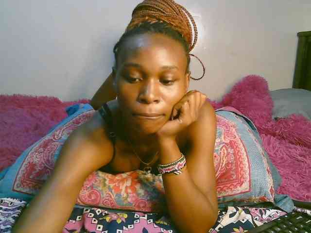 cute-tasha webcam