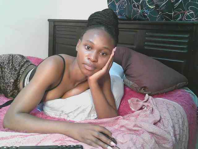 cute-tasha webcam