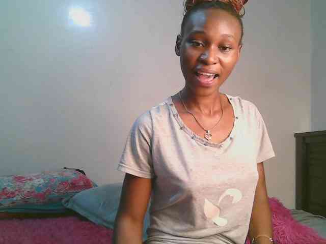 cute-tasha webcam