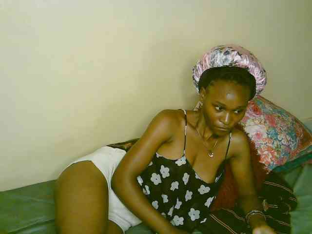cute-tasha webcam