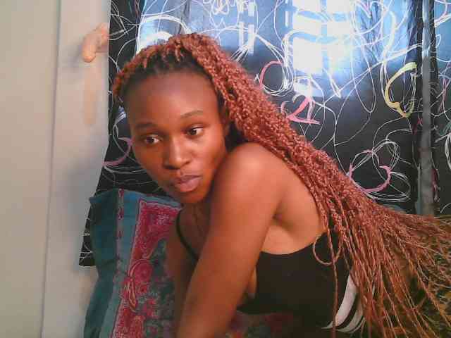 cute-tasha webcam
