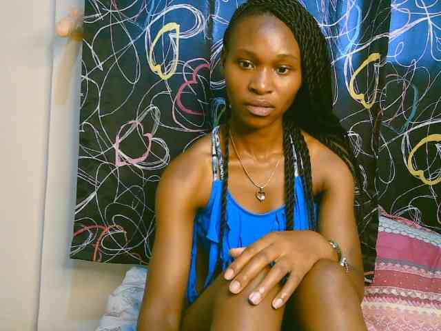 cute-tasha webcam