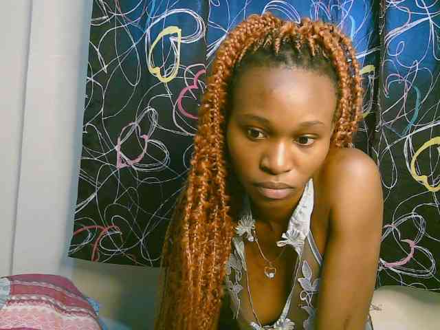 cute-tasha webcam