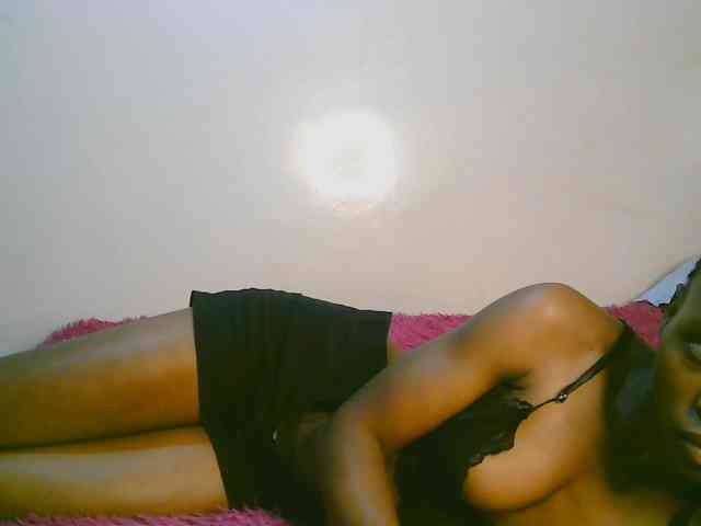 cute-tasha webcam
