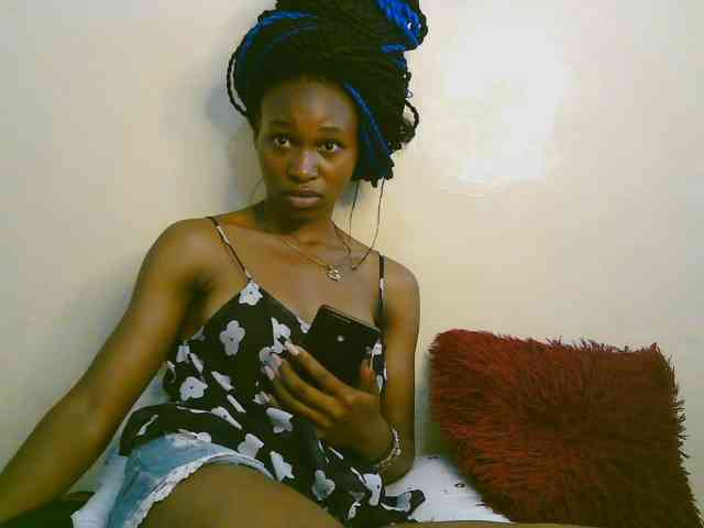 cute-tasha webcam