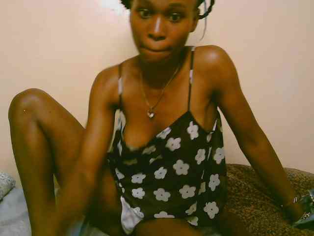 cute-tasha webcam