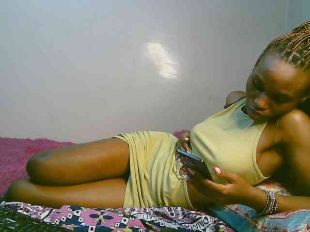 cute-tasha webcam