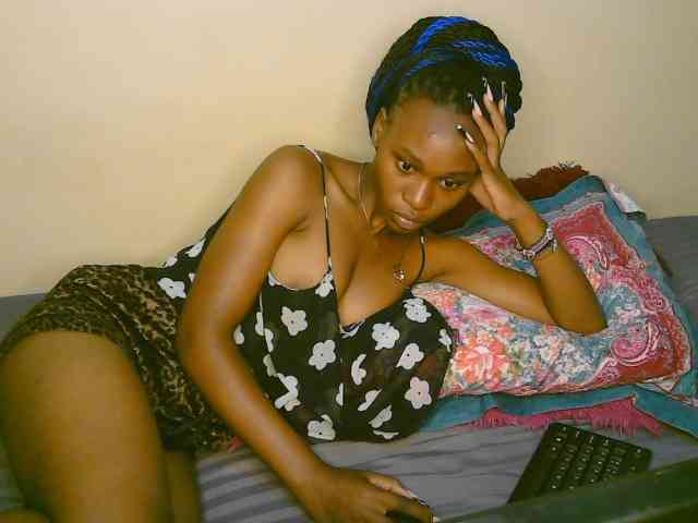 cute-tasha webcam