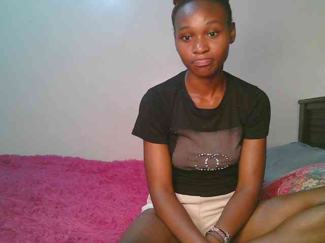 cute-tasha webcam
