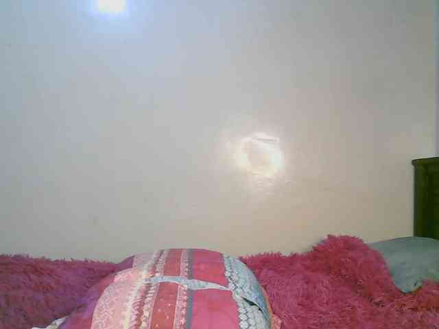 cute-tasha webcam