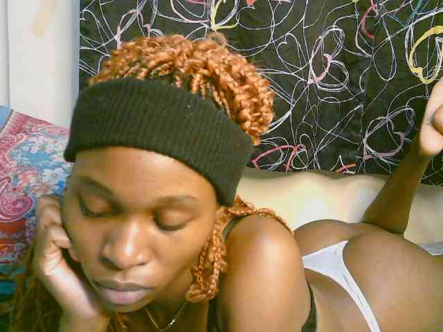 cute-tasha webcam