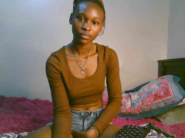 cute-tasha webcam