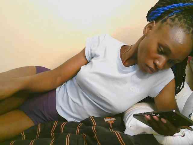 cute-tasha webcam