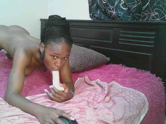 cute-tasha webcam