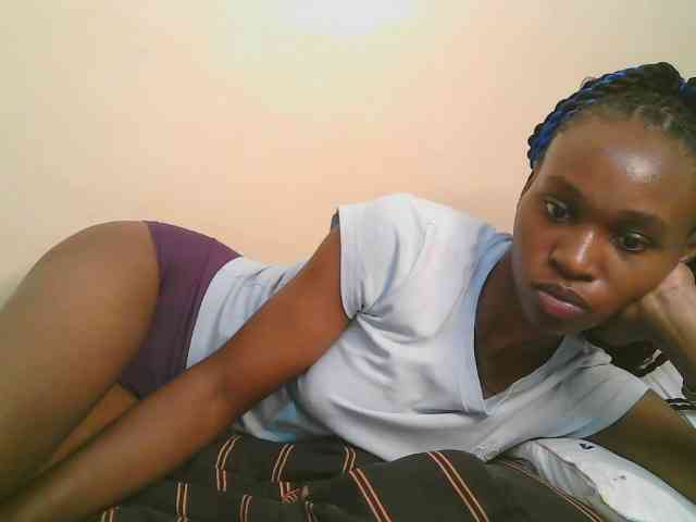 cute-tasha webcam