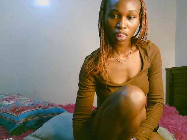 cute-tasha webcam