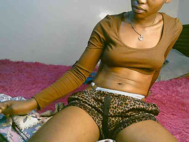 cute-tasha webcam