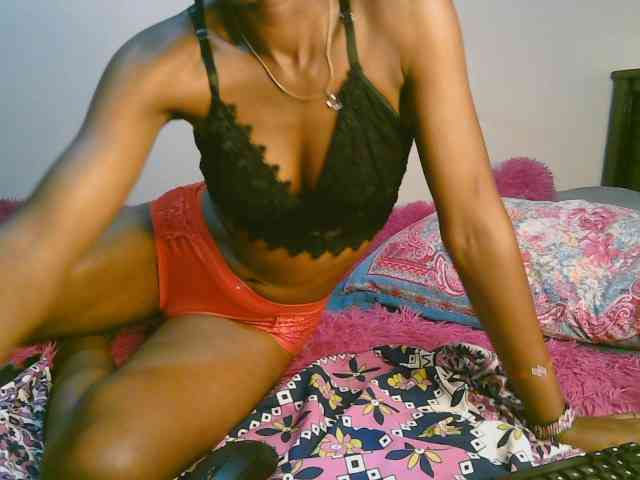 cute-tasha webcam