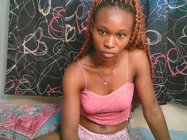 cute-tasha webcam