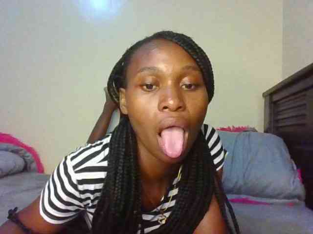 cute-tasha webcam