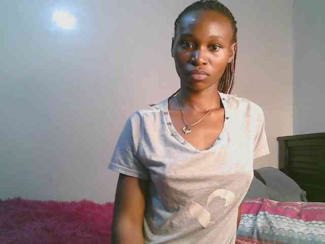 cute-tasha webcam