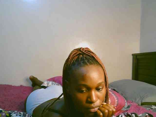 cute-tasha webcam