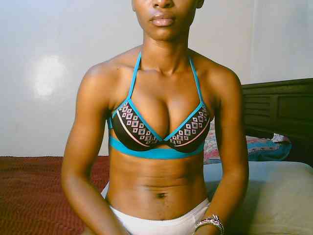 cute-tasha webcam