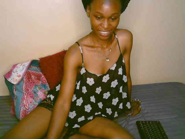 cute-tasha webcam